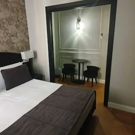Trevi Hospitality Affittacamere Roma